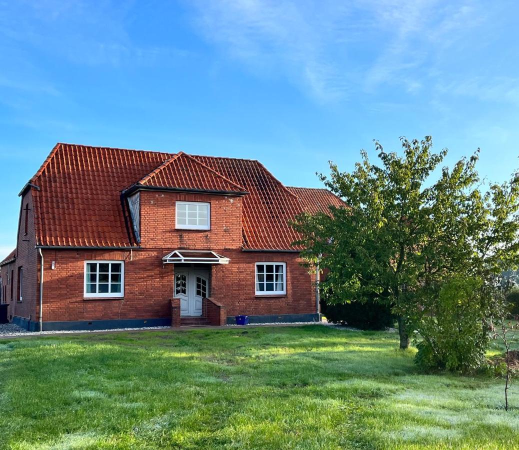 Zimmer 4 Bullendorf Exterior photo